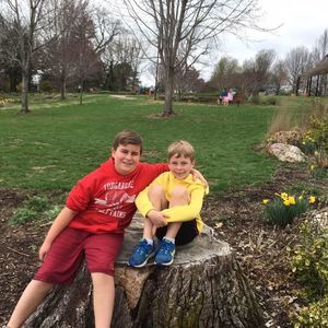 Meet your Posher, Joni